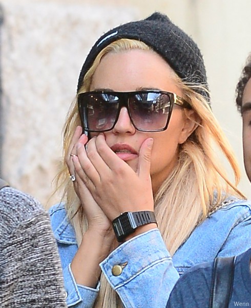 Amanda Bynes Microchip
