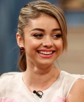 VIDEO Domestic abuse survivors Sarah Hyland and Meredith Vieira talk about their experiences