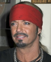 PHOTO Bret Michaels hospitalized for sixth time in two weeks after ignoring doctor’s orders by performing
