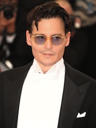 Johnny Depp faces jail time for smuggling his doggies into Australia