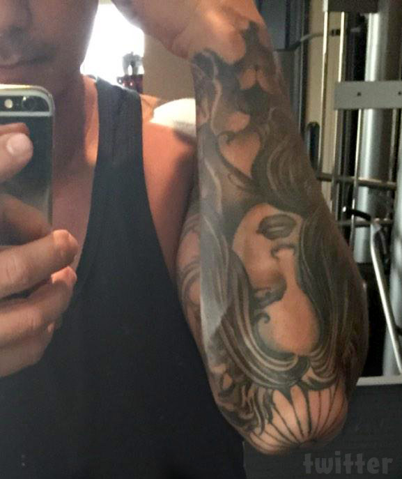 pauly d sleeve tattoo