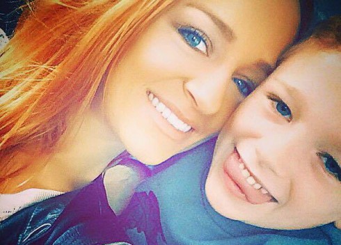 PHOTO Pregnant Maci Bookout shares first baby bump picture