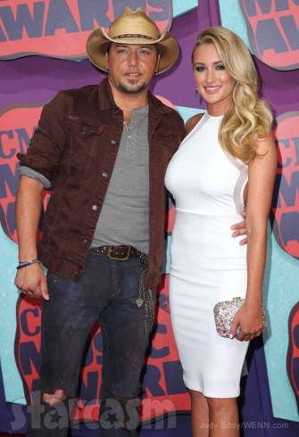 aldean kerr marries starcasm