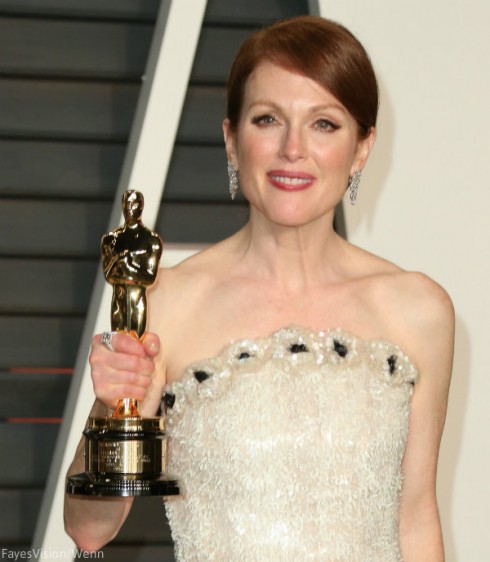 Why was Julianne Moore fired from a Turkish commercial?