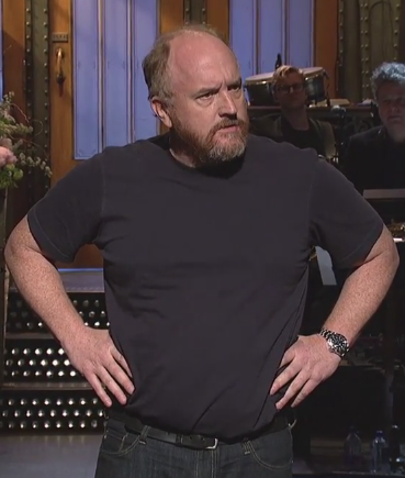 VIDEO Louis CK finds a defender of his SNL monologue, but remains mum on sexual misconduct allegations