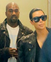 Kim Kardashian’s skin-tight pregnancy outfit is interesting
