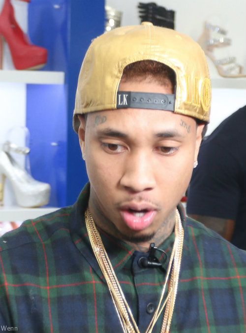 Tyga denies cheating on Kylie Jenner with transsexual porn star