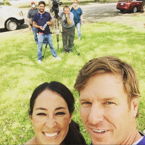 Fixer Upper‘s Chipper Gaines embarrasses Joanna with top secret pajama picture
