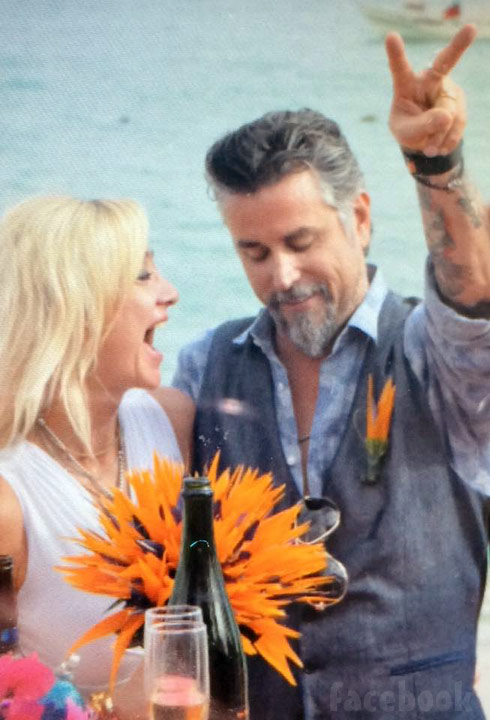 Photos Is Richard Rawlings Married Meet His Wife Suzanne Aka Sue