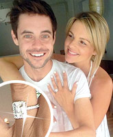 Ali Fedotowsky is engaged! Check out photos of her ring!