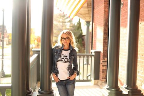 Most frequently asked questions about Nicole Curtis, including why she kept her pregnancy secret