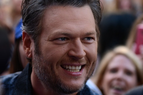 LINKS Blake Shelton’s Racist Tweets, Olympic Japanese Penis-Breaking, Bethenny Frankel Quitting RHONY?…