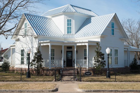 Is Magnolia House open 1