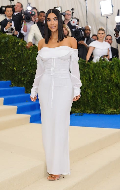 LINKS! Kim Kardashian's Met Gala look, Marlon Brando's balls, Jeff ...