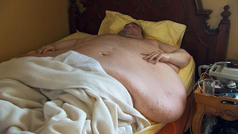 MY 600 LB LIFE Robert is in a race against time and his 842-pound body