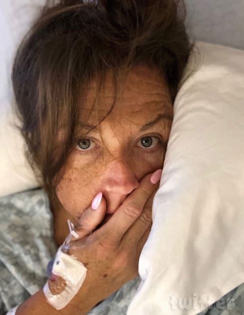 Abby Lee Miller shares message and photo from hospital after cancer ...