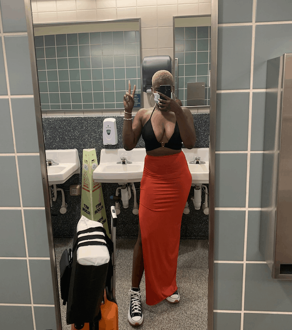 Woman booted from flight 2