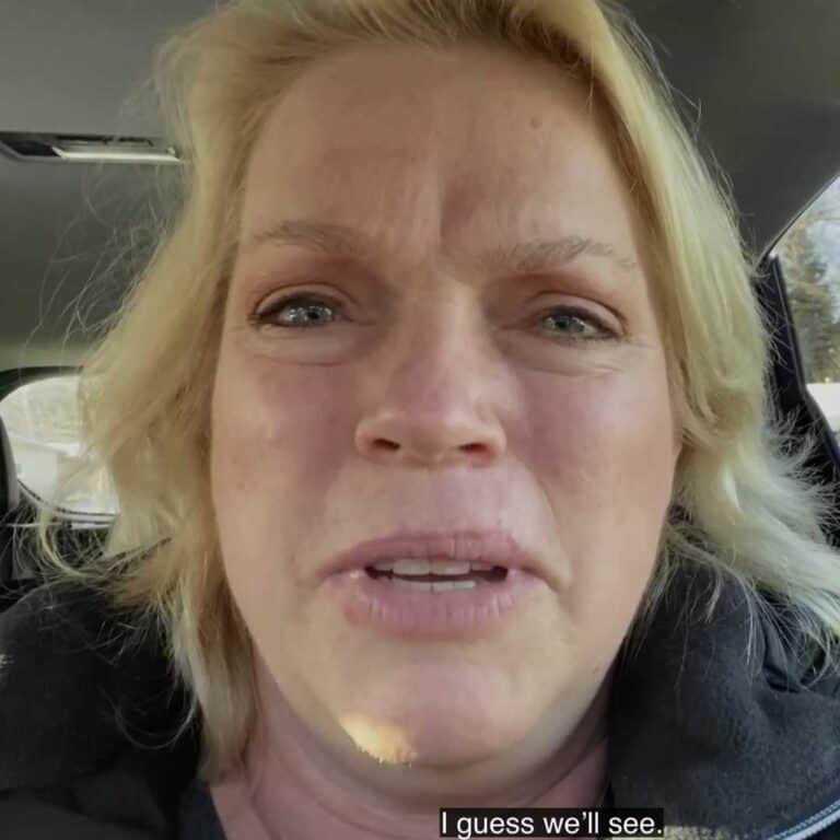 SISTER WIVES Cliffhanger: Did Janelle and Savannah get COVID?
