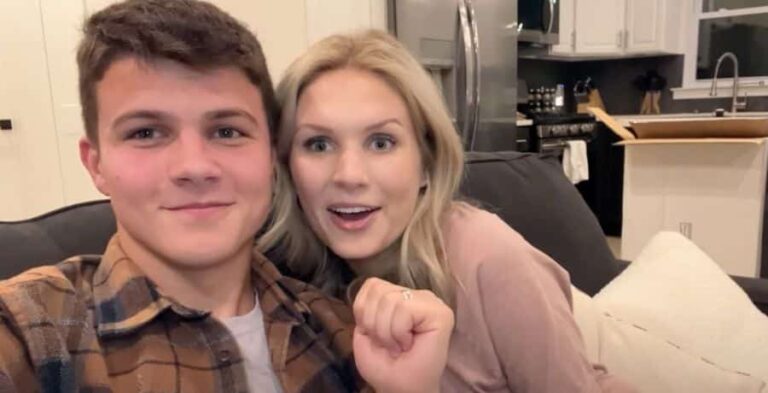 BRINGING UP BATES Katie and Travis celebrate first child, baby girl Hailey