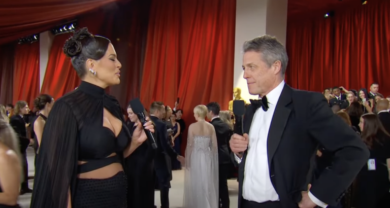 Hugh Grant had an incredibly awkward Oscar interview