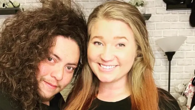 SISTER WIVES Mykelti and Tony Padron laugh at Kody Brown adding a new wife
