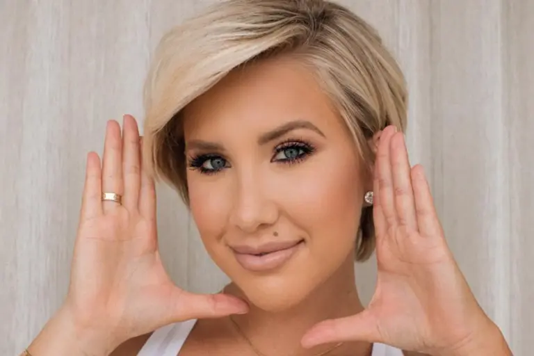 Savannah Chrisley starts strange new relationship while parents are in jail