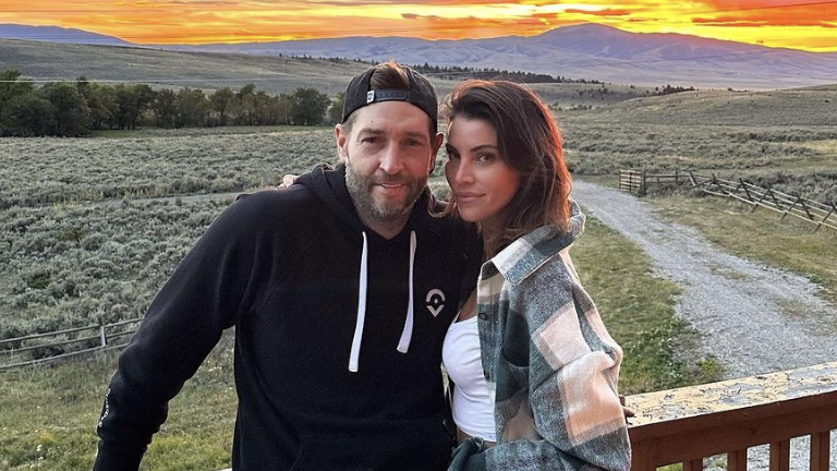 Who is Samantha Robertson’s ex-husband? Jay Cutler girlfriend’s *NSYNC connection