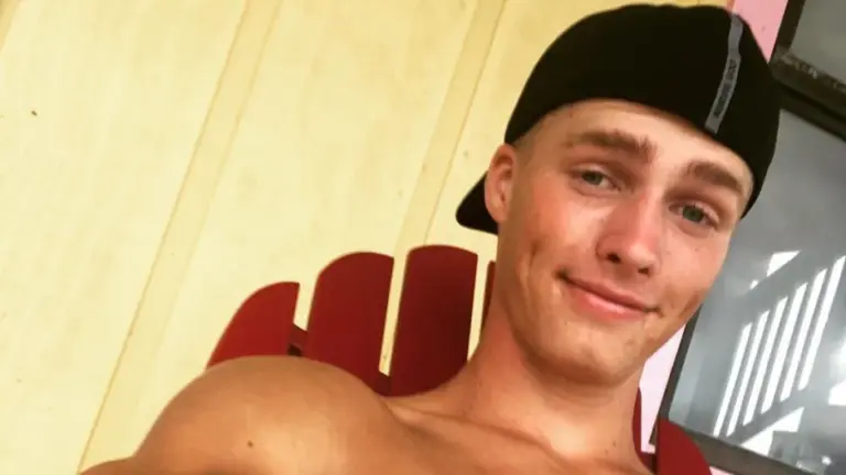 WELCOME TO PLATHVILLE Micah Plath bartends on WWHL, suggests Olivia cheated on Ethan