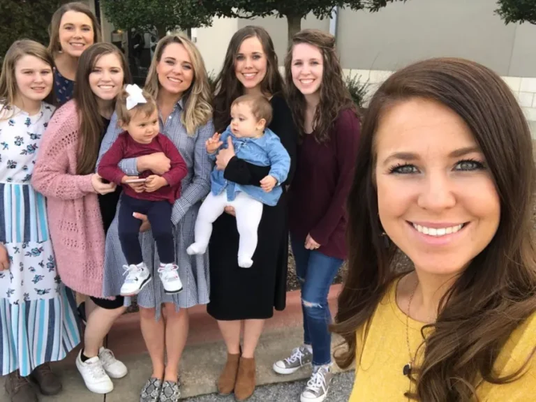 19 KIDS AND COUNTING Which Duggar siblings are unmarried in 2024?