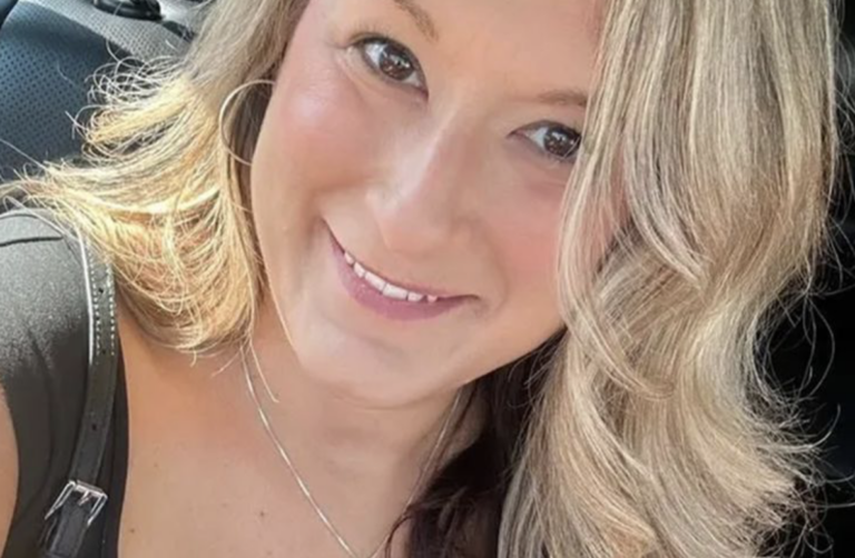 TikTok Mom Dies After Tummy Tuck Complications at 47